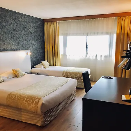 Grand De 4 Etoiles Ξενοδοχείο Νιμ