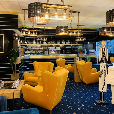 Grand De 4 Etoiles Ξενοδοχείο