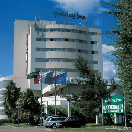 Otel Grand De 4 Etoiles Nîmes